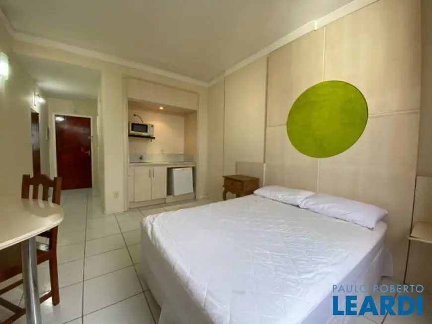 Foto 1 de Apartamento com 1 Quarto para venda ou aluguel, 30m² em Centro, Florianópolis