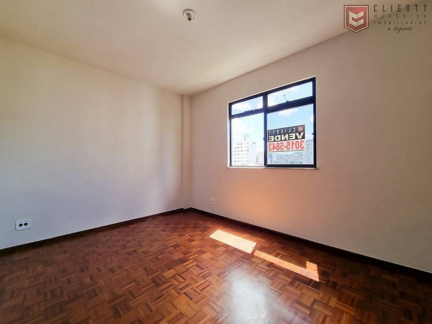 Foto 3 de Apartamento com 1 Quarto à venda, 55m² em Centro, Juiz de Fora