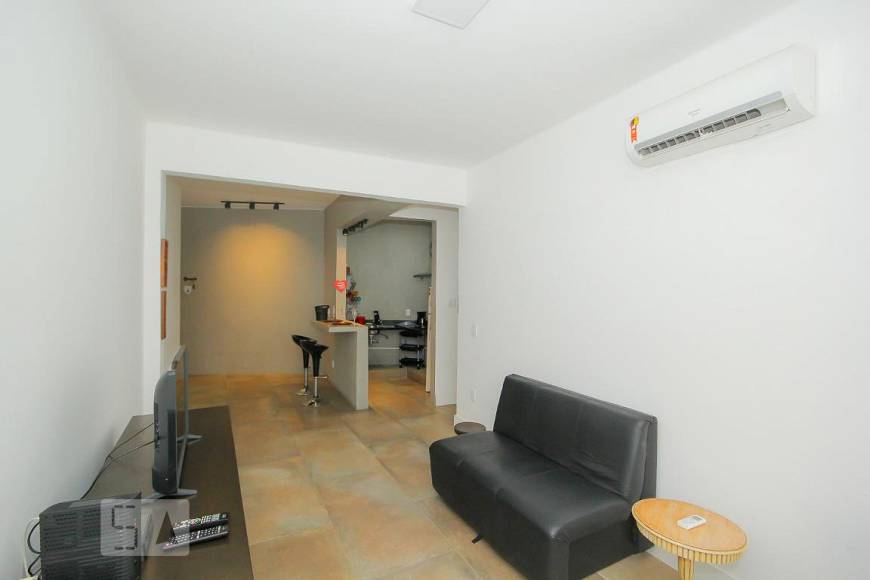 Foto 5 de Apartamento com 1 Quarto para alugar, 65m² em Copacabana, Rio de Janeiro