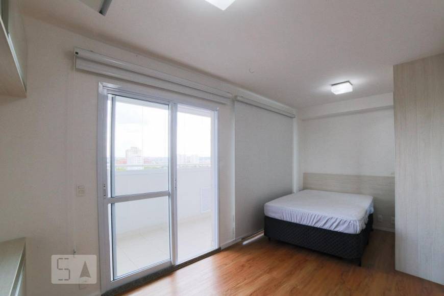 Foto 3 de Apartamento com 1 Quarto à venda, 33m² em Santo Amaro, São Paulo