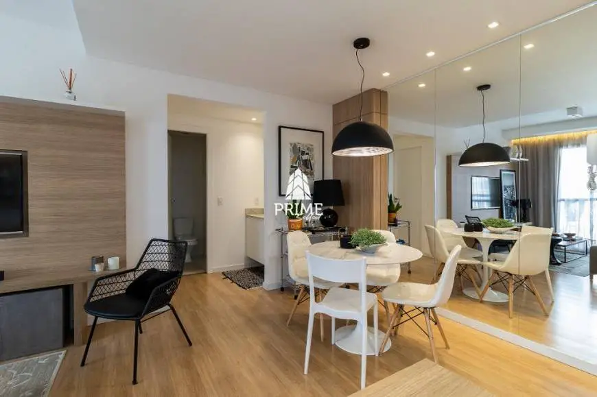 Foto 1 de Apartamento com 1 Quarto à venda, 49m² em Vila Izabel, Curitiba