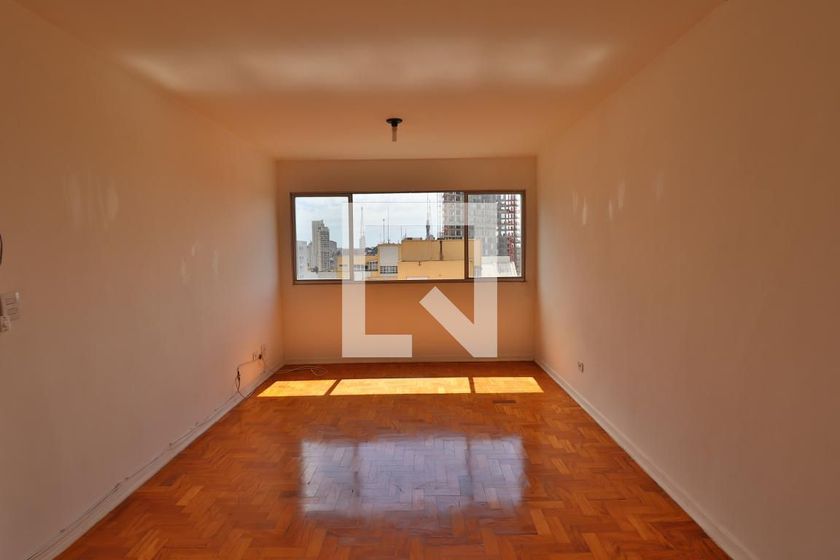 Foto 1 de Apartamento com 1 Quarto para alugar, 63m² em Vila Madalena, São Paulo