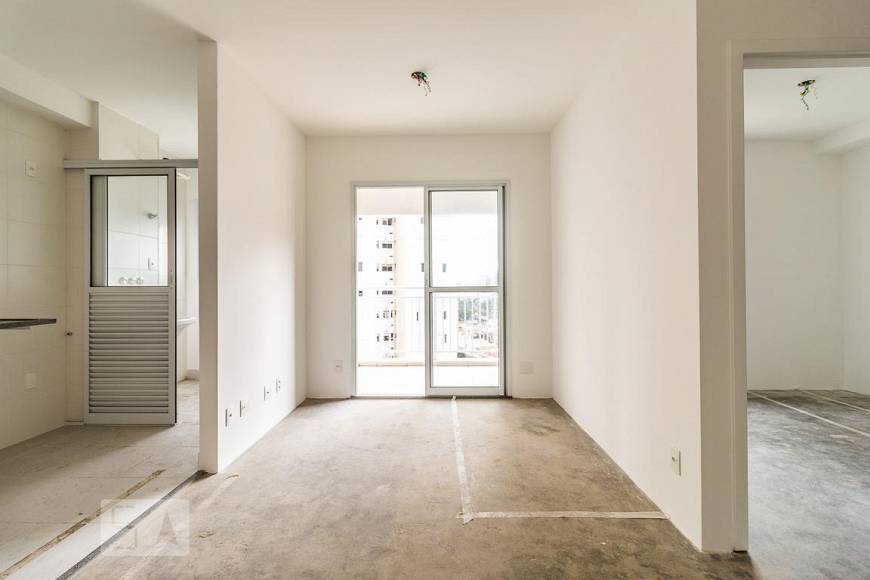 Foto 1 de Apartamento com 2 Quartos para alugar, 58m² em Água Branca, São Paulo