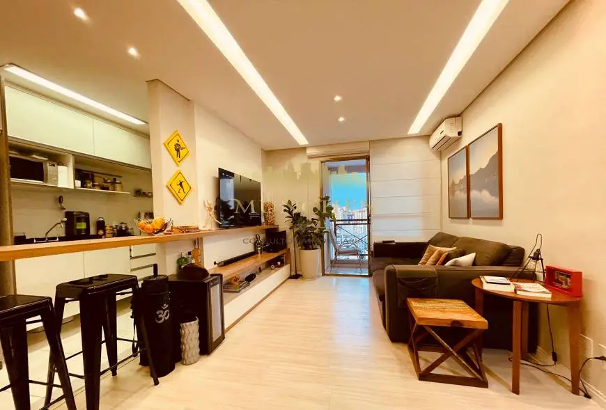 Foto 1 de Apartamento com 2 Quartos à venda, 69m² em Bigorrilho, Curitiba