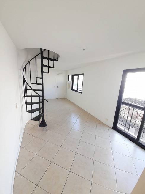 Foto 5 de Apartamento com 2 Quartos para alugar, 65m² em Botafogo, Rio de Janeiro