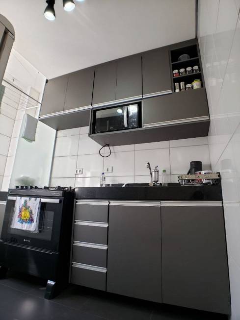 Foto 1 de Apartamento com 2 Quartos para alugar, 45m² em Chácaras Reunidas Santa Terezinha, Contagem