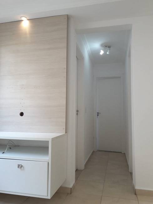 Foto 2 de Apartamento com 2 Quartos à venda, 45m² em Campo Limpo, São Paulo