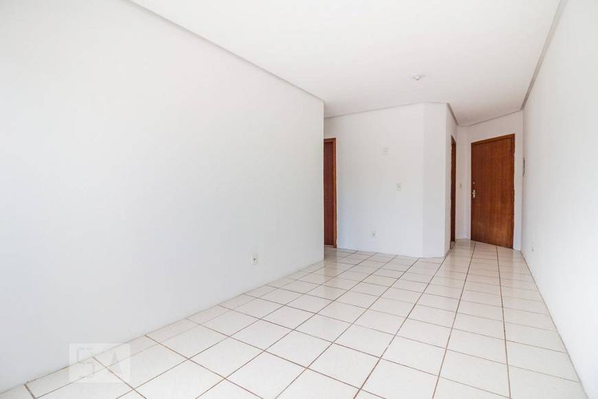 Foto 4 de Apartamento com 2 Quartos para alugar, 65m² em Cavalhada, Porto Alegre