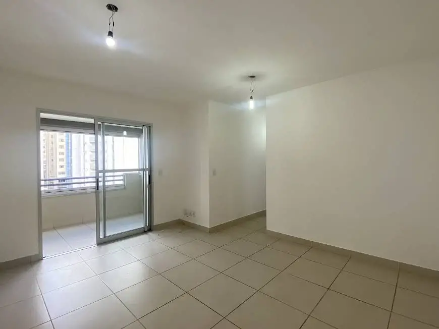 Foto 1 de Apartamento com 2 Quartos para alugar, 70m² em Centro, Belo Horizonte