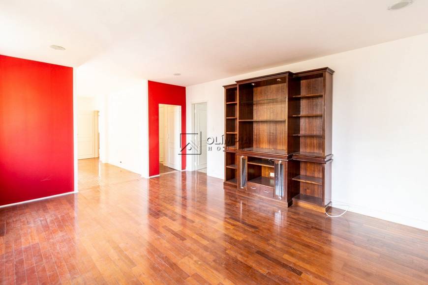 Foto 3 de Apartamento com 2 Quartos para alugar, 131m² em Cerqueira César, São Paulo