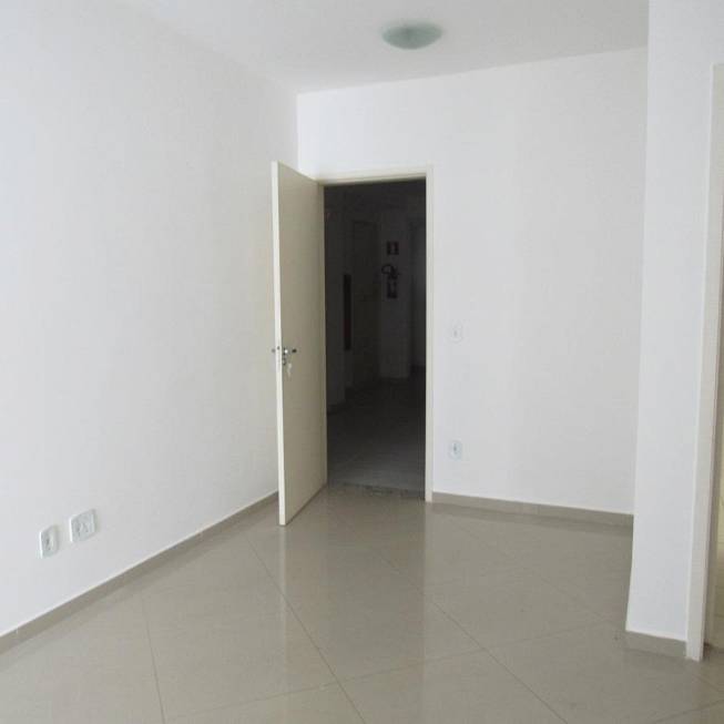 Foto 2 de Apartamento com 2 Quartos para alugar, 67m² em Jardim Aquarius, São José dos Campos