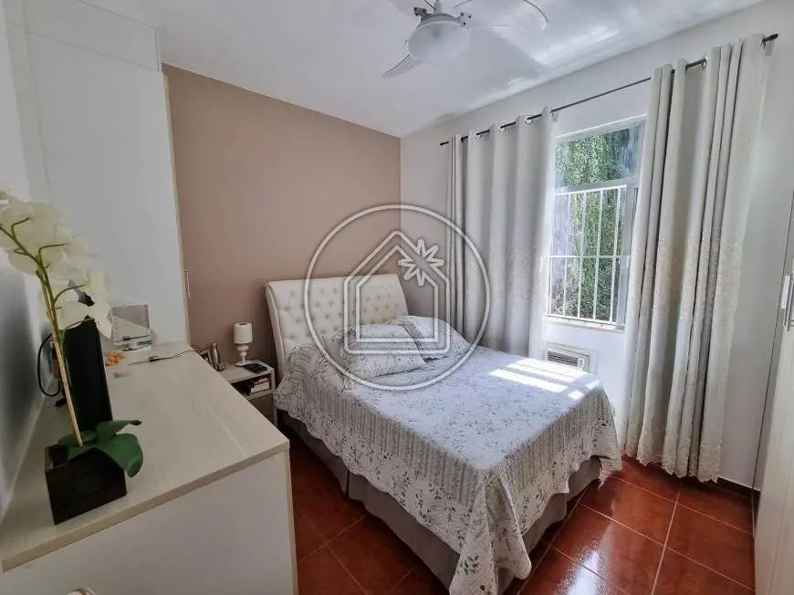 Foto 4 de Apartamento com 2 Quartos à venda, 75m² em Jardim Guanabara, Rio de Janeiro