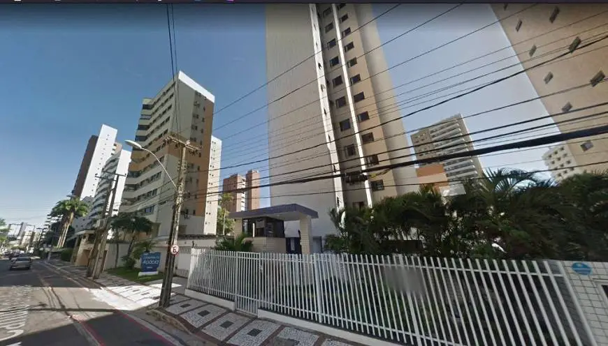 Foto 1 de Apartamento com 2 Quartos para alugar, 68m² em Meireles, Fortaleza