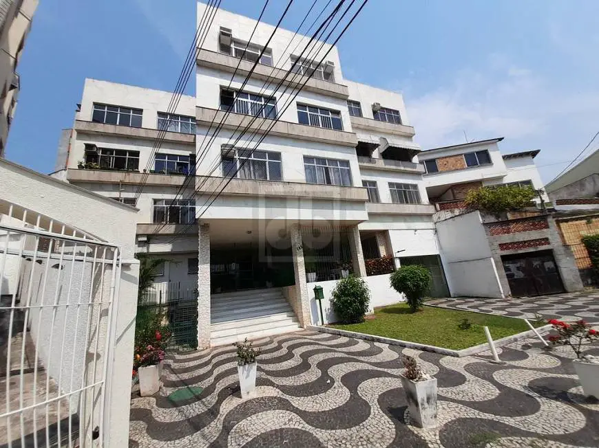 Foto 2 de Apartamento com 2 Quartos à venda, 60m² em Pitangueiras, Rio de Janeiro