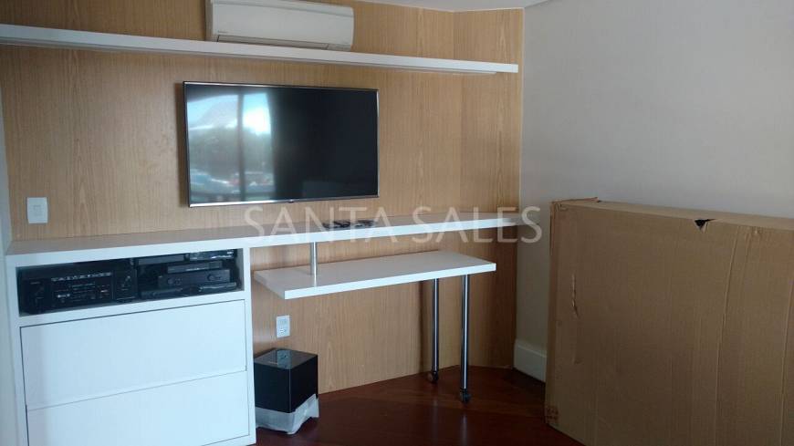 Foto 3 de Apartamento com 2 Quartos à venda, 160m² em Vila Congonhas, São Paulo