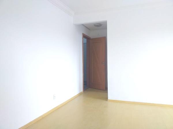 Foto 2 de Apartamento com 2 Quartos à venda, 70m² em Vila Moinho Velho, São Paulo