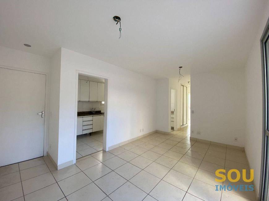 Foto 2 de Apartamento com 3 Quartos à venda, 95m² em Castelo, Belo Horizonte
