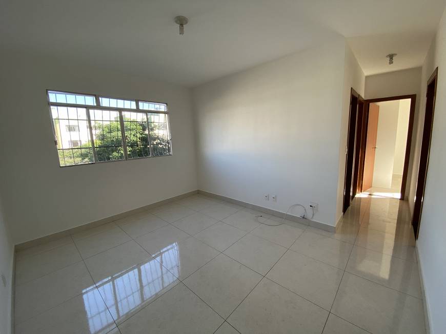 Foto 1 de Apartamento com 3 Quartos para alugar, 61m² em Guarani, Belo Horizonte