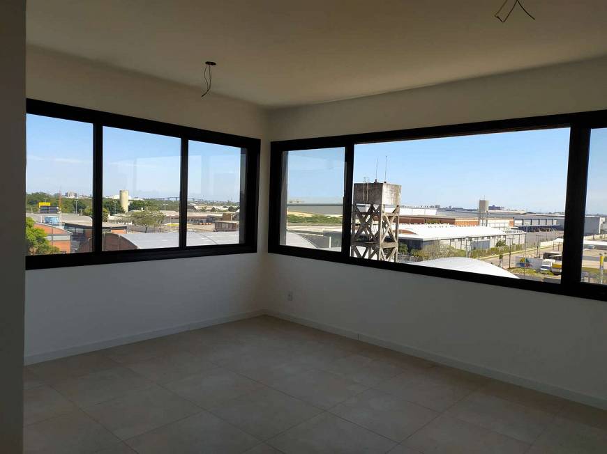 Foto 1 de Apartamento com 3 Quartos à venda, 78m² em Jardim São Pedro, Porto Alegre