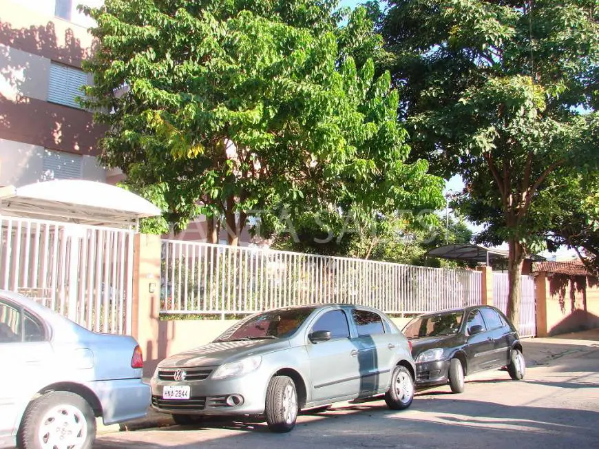Foto 1 de Apartamento com 3 Quartos à venda, 50m² em Vila Guedes, São Paulo
