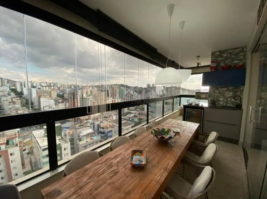 Foto 1 de Apartamento com 4 Quartos à venda, 198m² em Buritis, Belo Horizonte