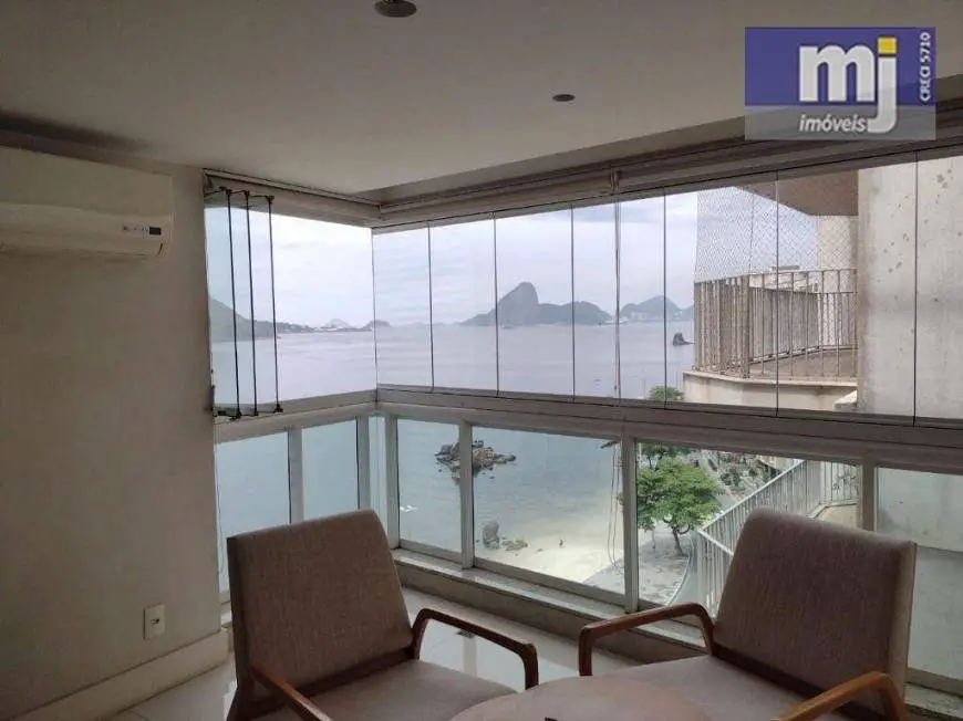 Foto 3 de Apartamento com 4 Quartos à venda, 180m² em Icaraí, Niterói