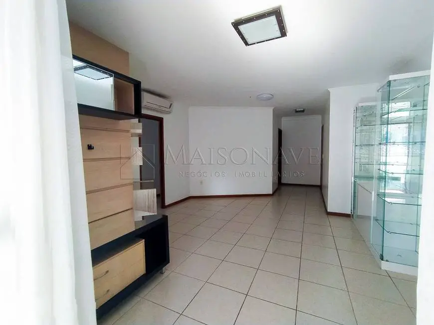 Foto 3 de Apartamento com 4 Quartos à venda, 110m² em Joao Paulo, Florianópolis