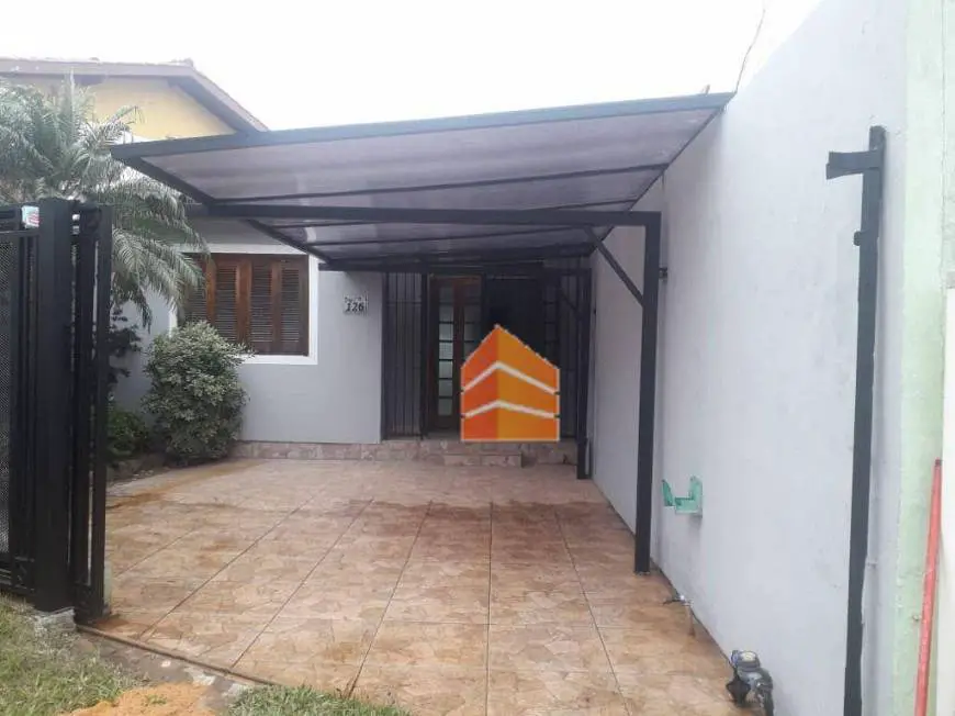 Foto 1 de Casa com 2 Quartos à venda, 61m² em Barnabe, Gravataí