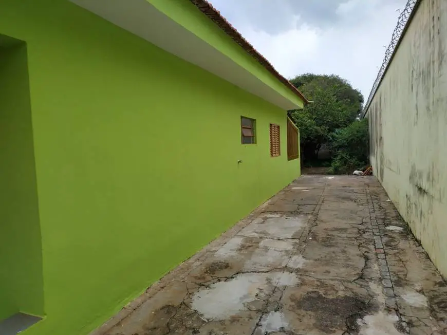 Foto 2 de Casa com 2 Quartos para alugar, 106m² em Jardim Bom Jesus II, Rio das Pedras