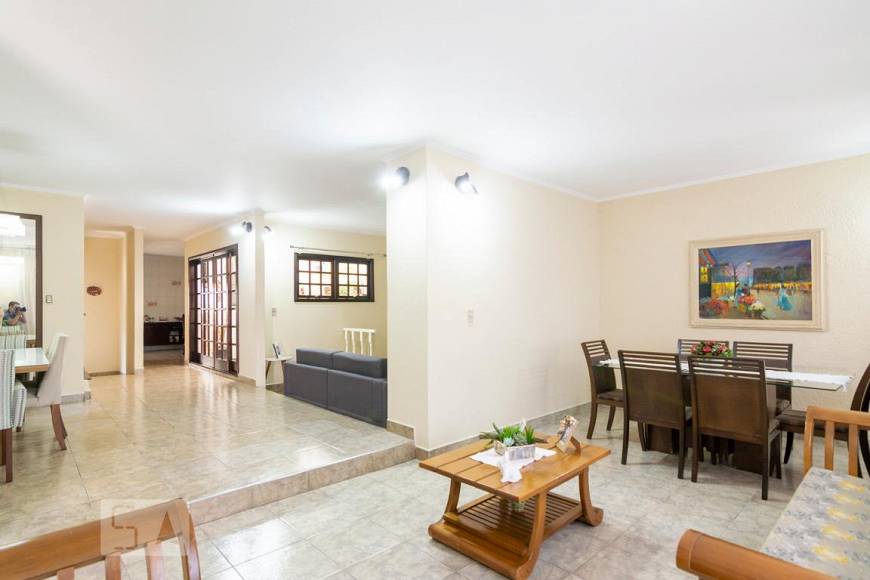 Foto 3 de Casa com 3 Quartos para alugar, 500m² em Vila Francisco Matarazzo, Santo André