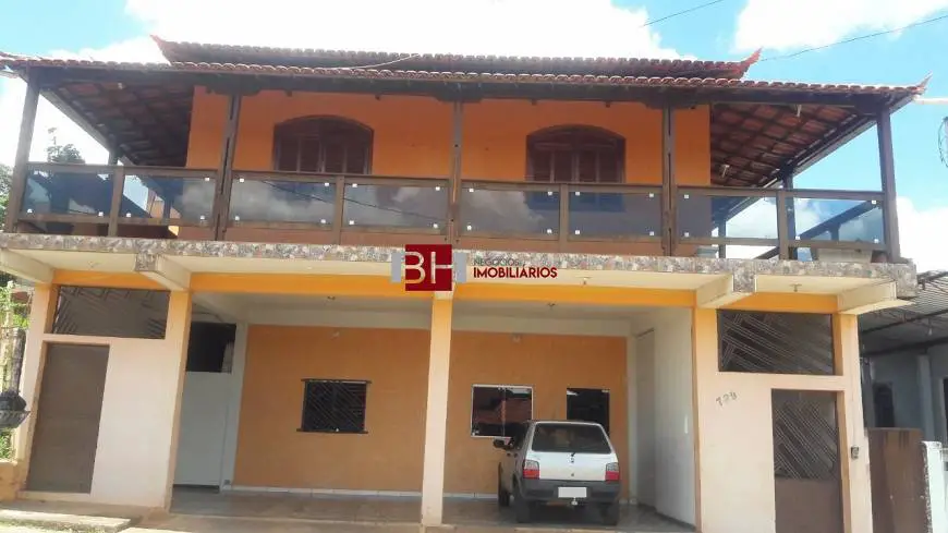 Foto 1 de Casa com 6 Quartos à venda, 384m² em Centro, Belo Vale