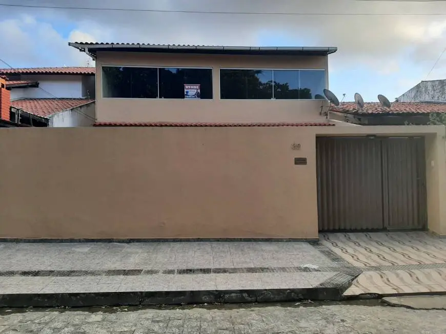 Foto 1 de Casa de Condomínio com 3 Quartos à venda, 253m² em Feitosa, Maceió