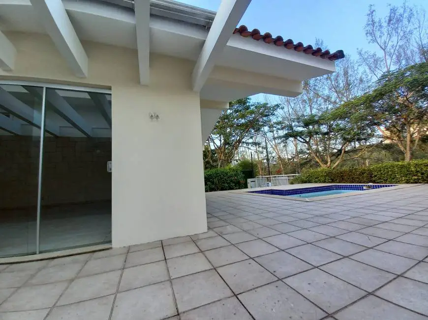 Foto 4 de Casa de Condomínio com 4 Quartos para alugar, 260m² em Vargem Grande, Rio de Janeiro