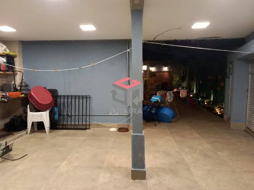Foto 5 de Sobrado com 4 Quartos para alugar, 200m² em Vila Jordanopolis, São Bernardo do Campo