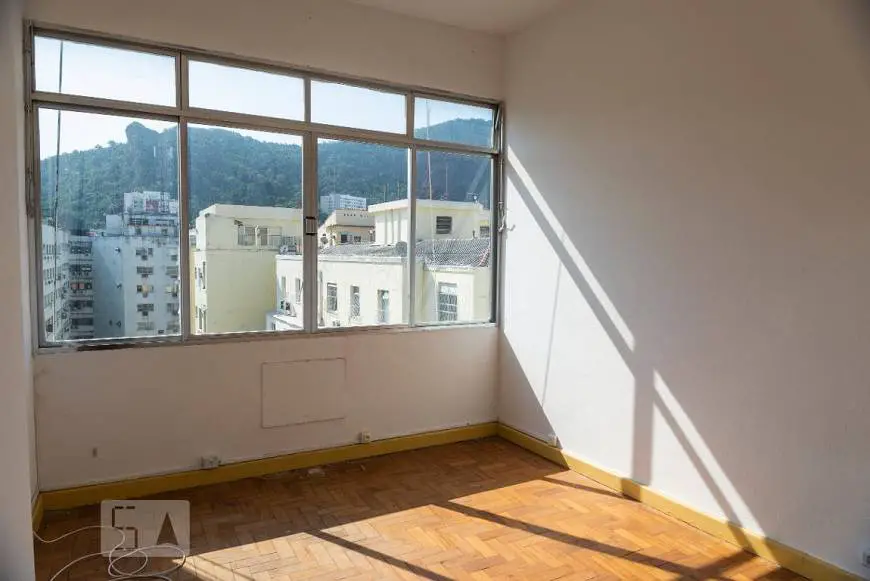 Foto 4 de Apartamento com 1 Quarto para alugar, 35m² em Copacabana, Rio de Janeiro