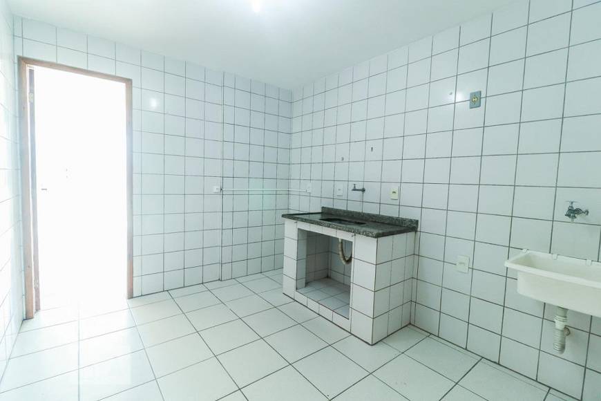 Foto 2 de Apartamento com 1 Quarto para alugar, 35m² em Curicica, Rio de Janeiro