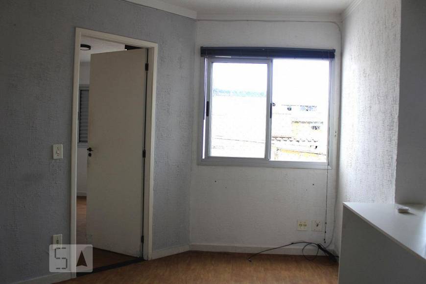 Foto 2 de Apartamento com 1 Quarto para alugar, 38m² em Itaquera, São Paulo