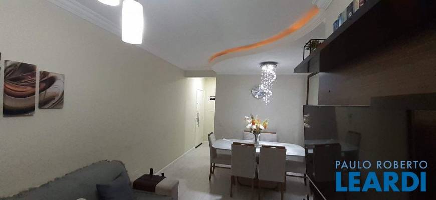 Foto 2 de Apartamento com 3 Quartos à venda, 75m² em Campo Grande, São Paulo