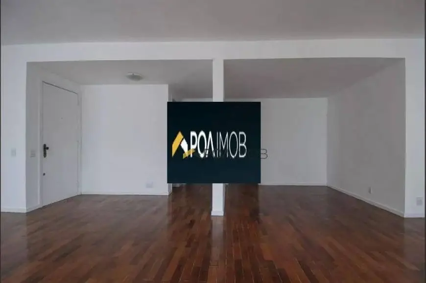 Foto 1 de Apartamento com 3 Quartos para alugar, 150m² em Floresta, Porto Alegre