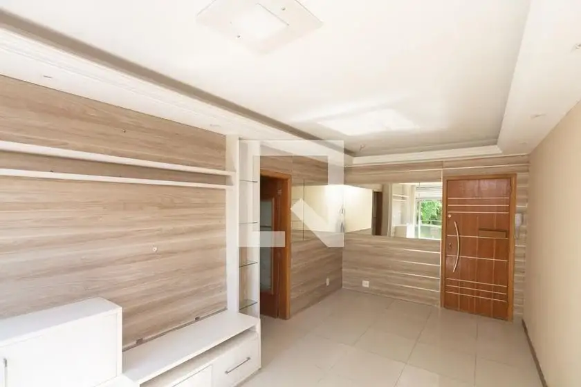 Foto 1 de Apartamento com 3 Quartos para alugar, 65m² em Irajá, Rio de Janeiro