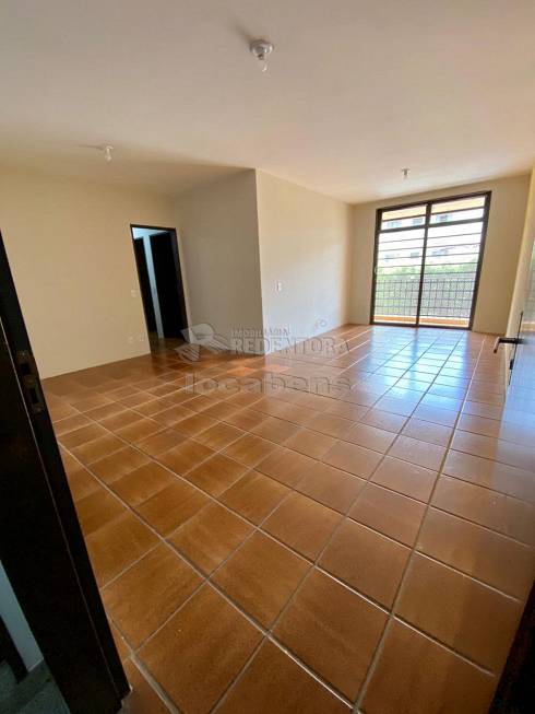Foto 1 de Apartamento com 3 Quartos para alugar, 125m² em Jardim Pinheiros, São José do Rio Preto