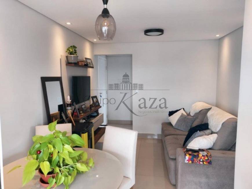 Foto 2 de Apartamento com 3 Quartos à venda, 66m² em Jardim São Dimas, São José dos Campos