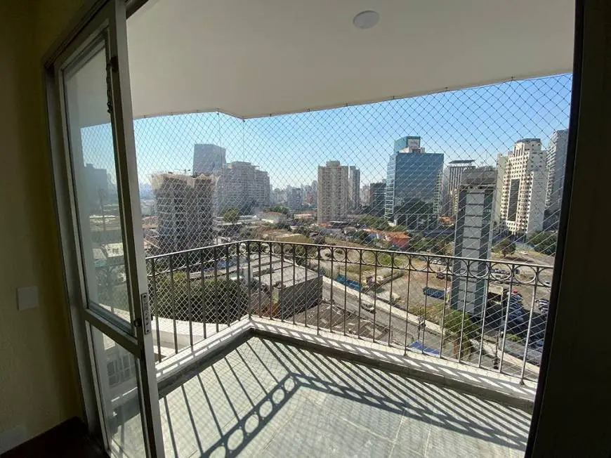 Foto 1 de Apartamento com 3 Quartos à venda, 110m² em Pinheiros, São Paulo