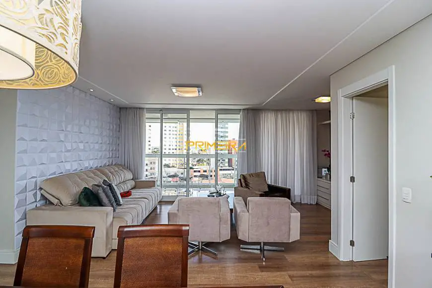 Foto 3 de Apartamento com 3 Quartos à venda, 10m² em Portão, Curitiba