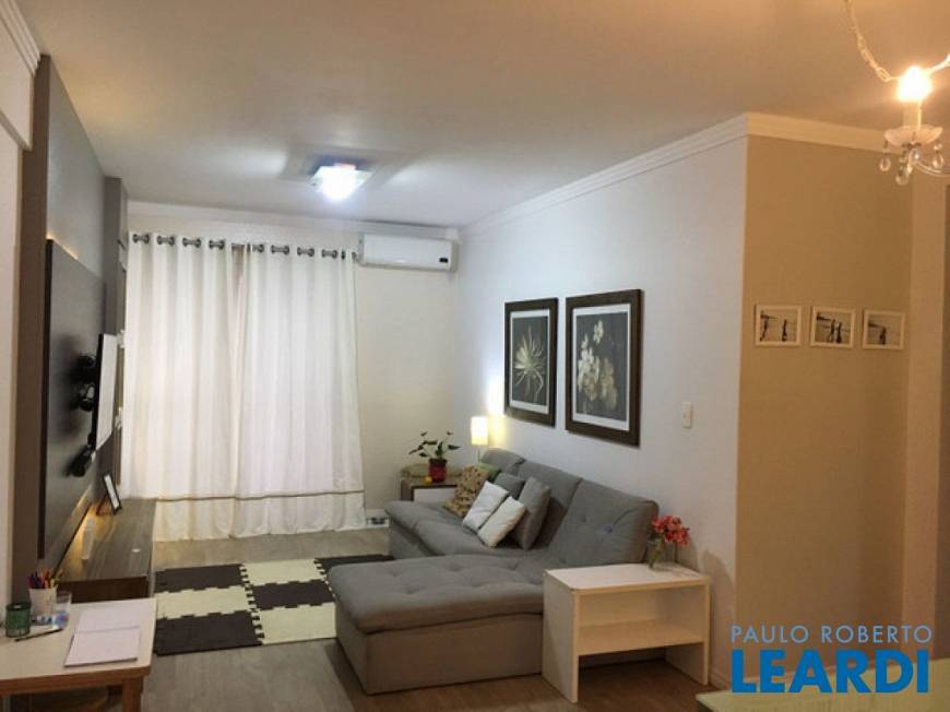 Foto 3 de Apartamento com 3 Quartos para alugar, 87m² em Trindade, Florianópolis
