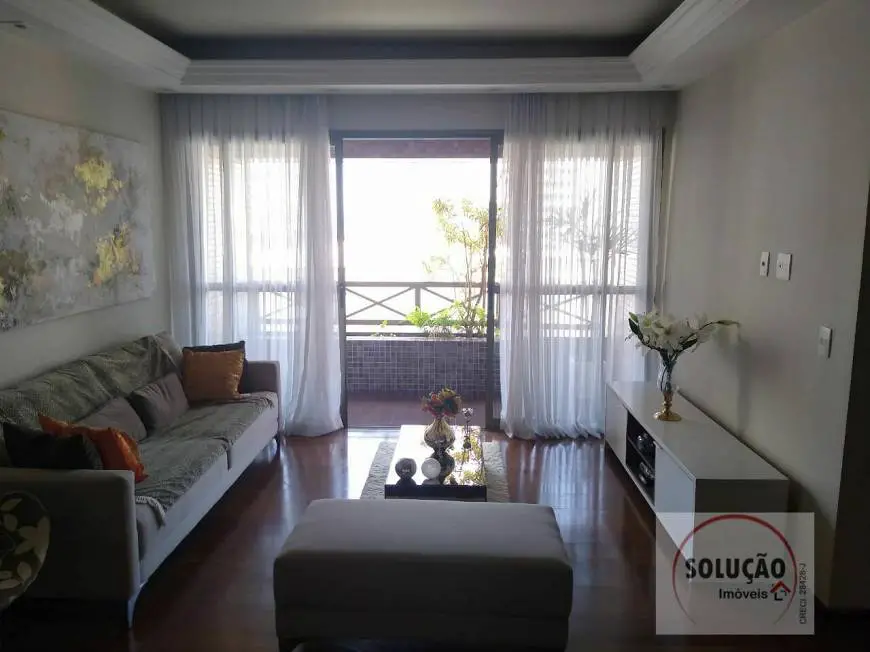 Foto 2 de Apartamento com 4 Quartos para alugar, 117m² em Santa Paula, São Caetano do Sul
