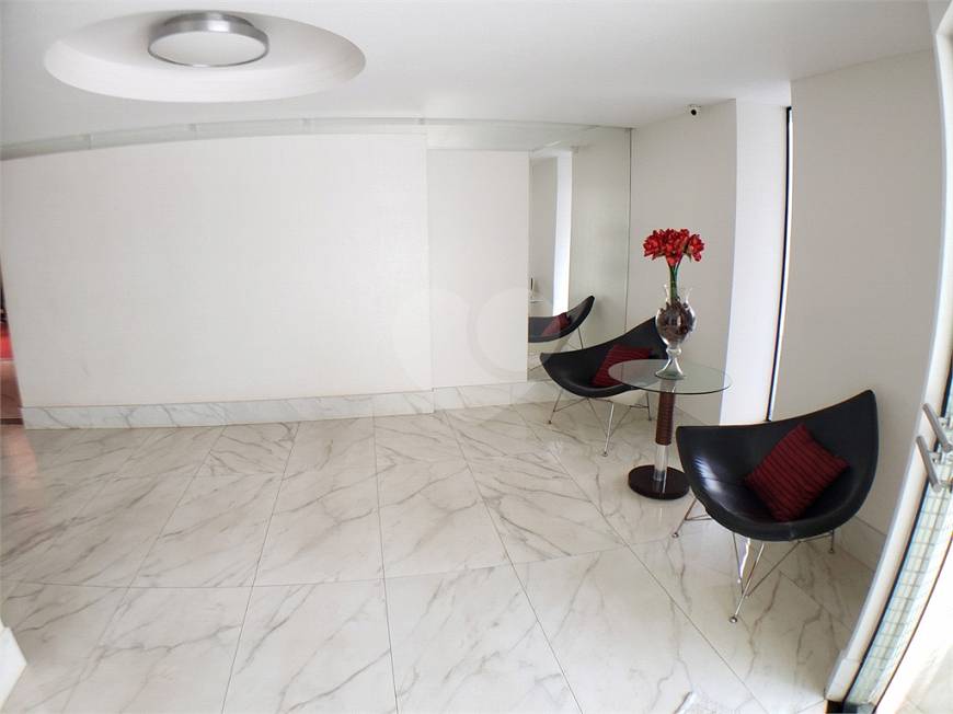 Foto 3 de Apartamento com 5 Quartos à venda, 370m² em Centro, Cascavel