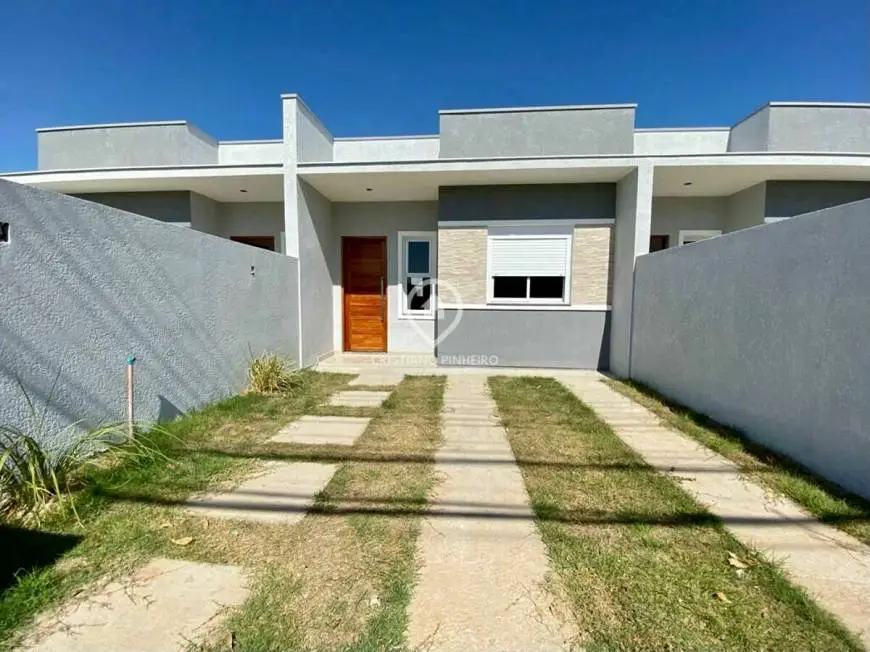 Foto 2 de Casa com 2 Quartos à venda, 53m² em Santa Fé, Gravataí