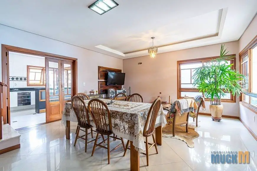 Foto 1 de Casa com 3 Quartos à venda, 288m² em Igara, Canoas
