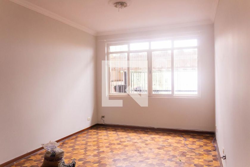 Foto 1 de Casa com 3 Quartos para alugar, 132m² em Jardim Marajoara, São Paulo